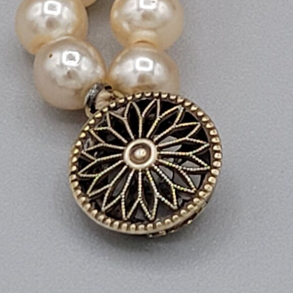 Double Strand Simulated Pearl Bracelet Gold Wash Over Sterling Hardware 6.5 in - Picture 6 of 7